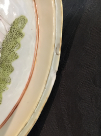 A Chinese famille rose dish, a pair of dragon vases and four Canton enamel bowls, 19/20th C.